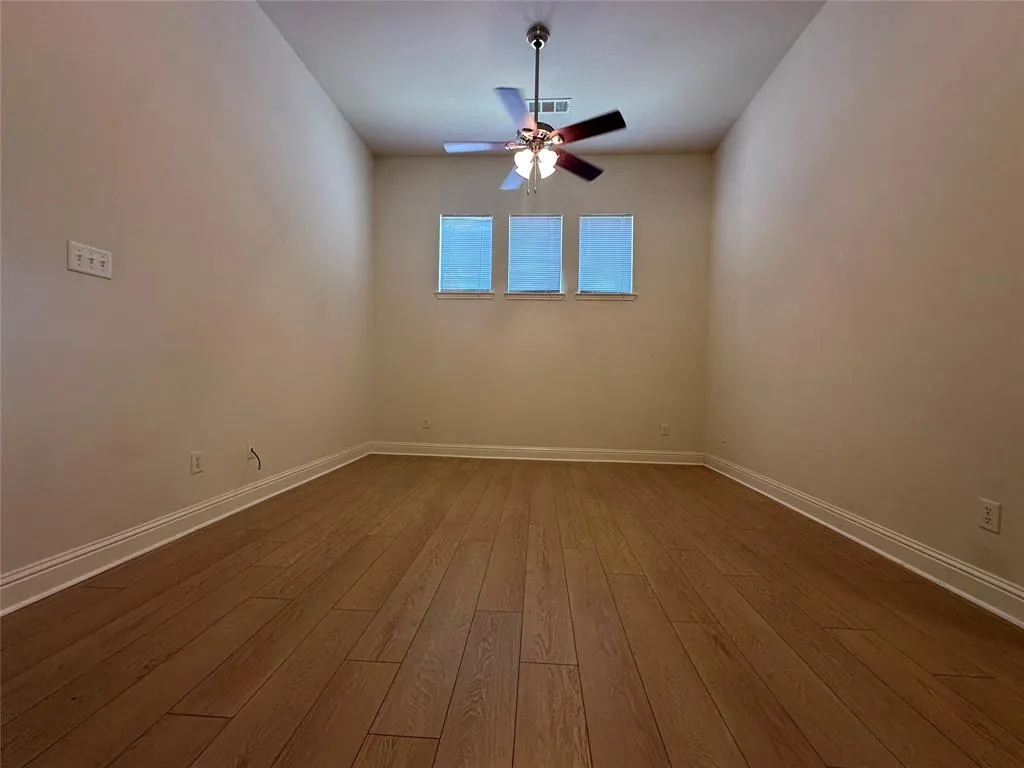 3103 Spanish Oak Trail