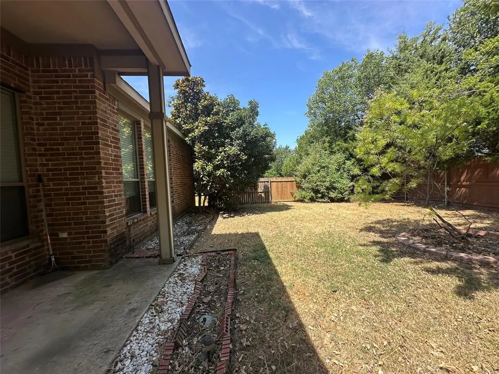 3103 Spanish Oak Trail
