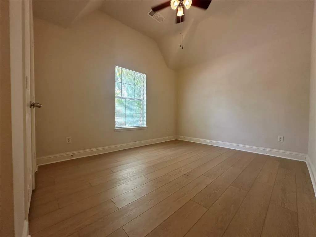 3103 Spanish Oak Trail
