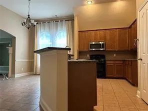 3103 Spanish Oak Trail