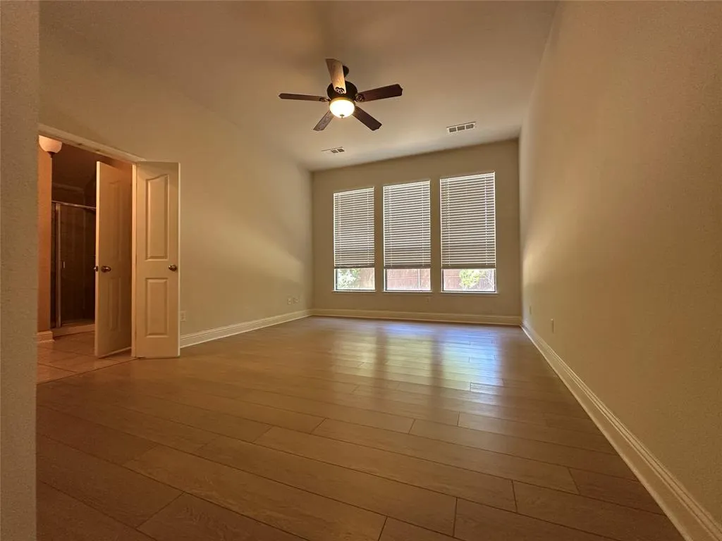 3103 Spanish Oak Trail
