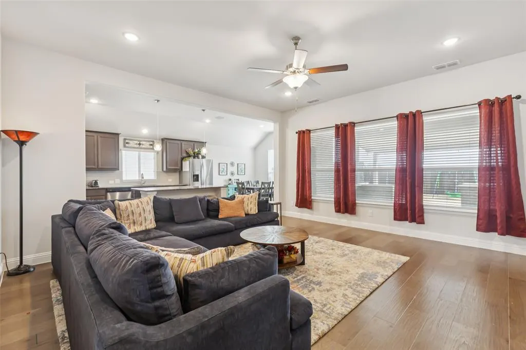 16500 Sunnyland Drive