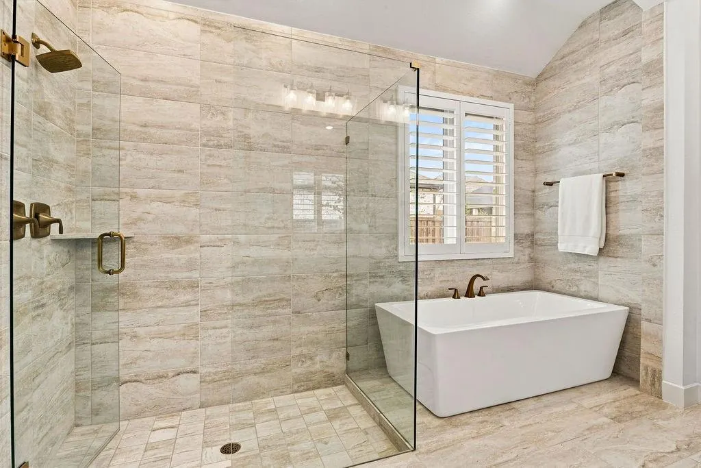 120 Miramar Drive