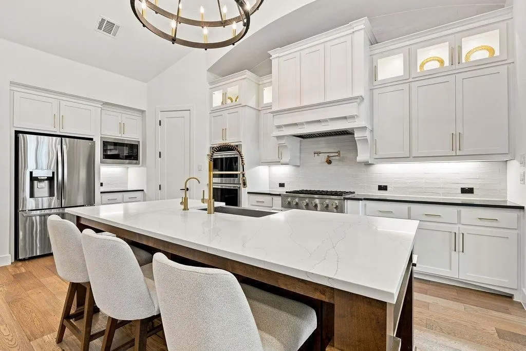120 Miramar Drive