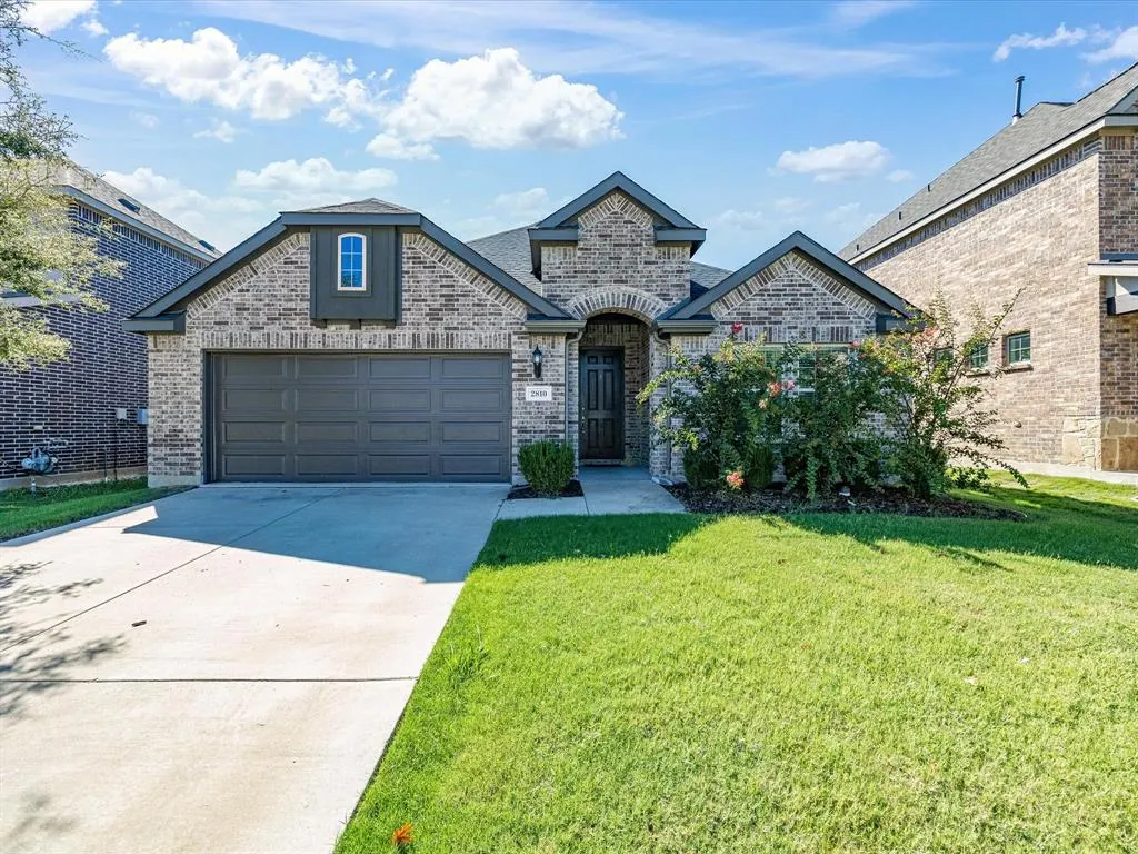 2810 Willow Lane