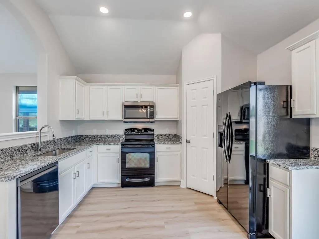 5551 Exeter Drive