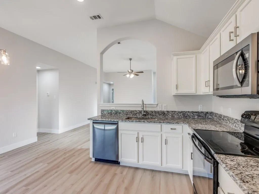 5551 Exeter Drive