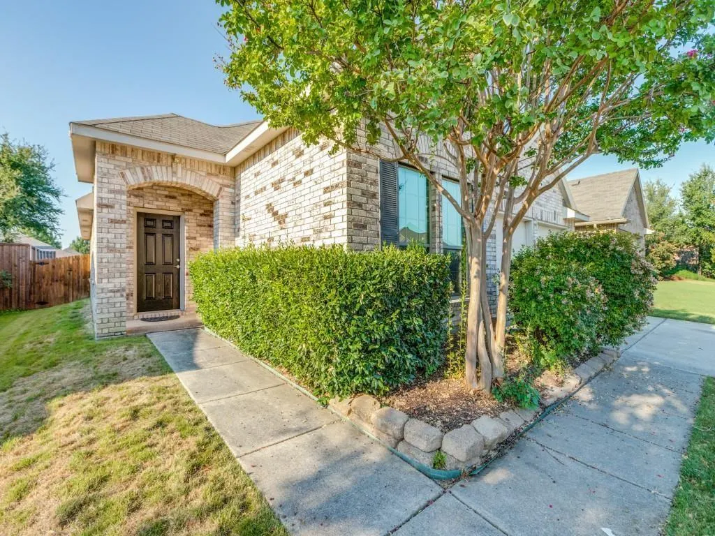 5551 Exeter Drive