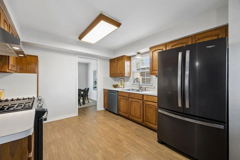 1109 Midway Drive