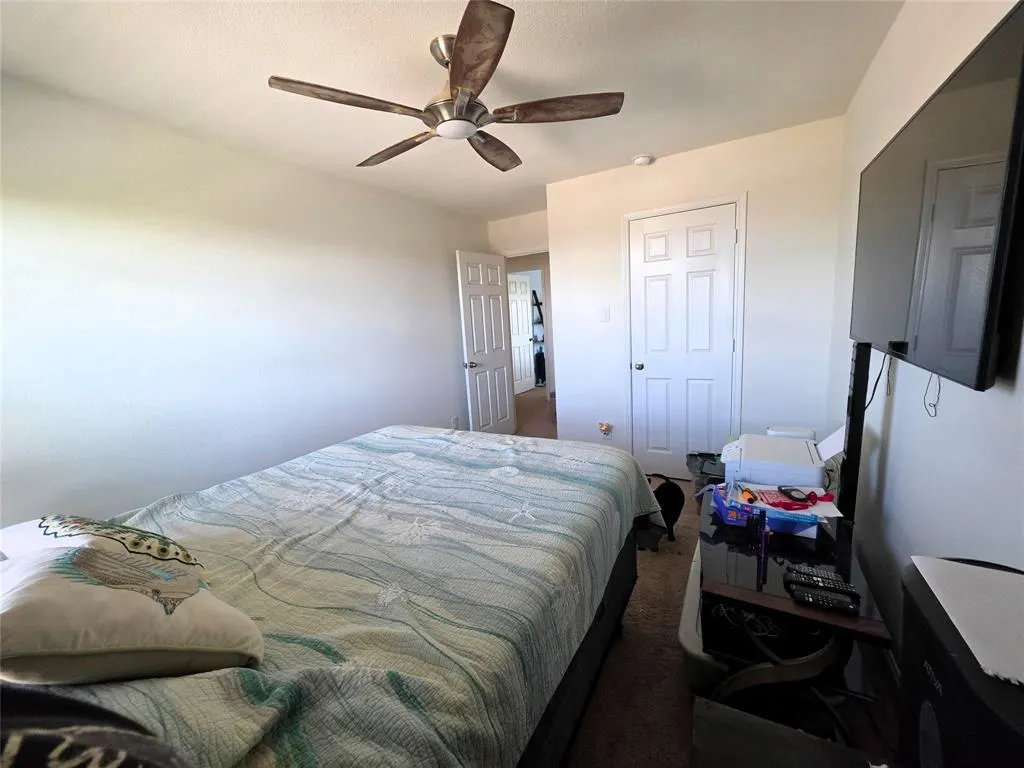 2736 Ryder Lane