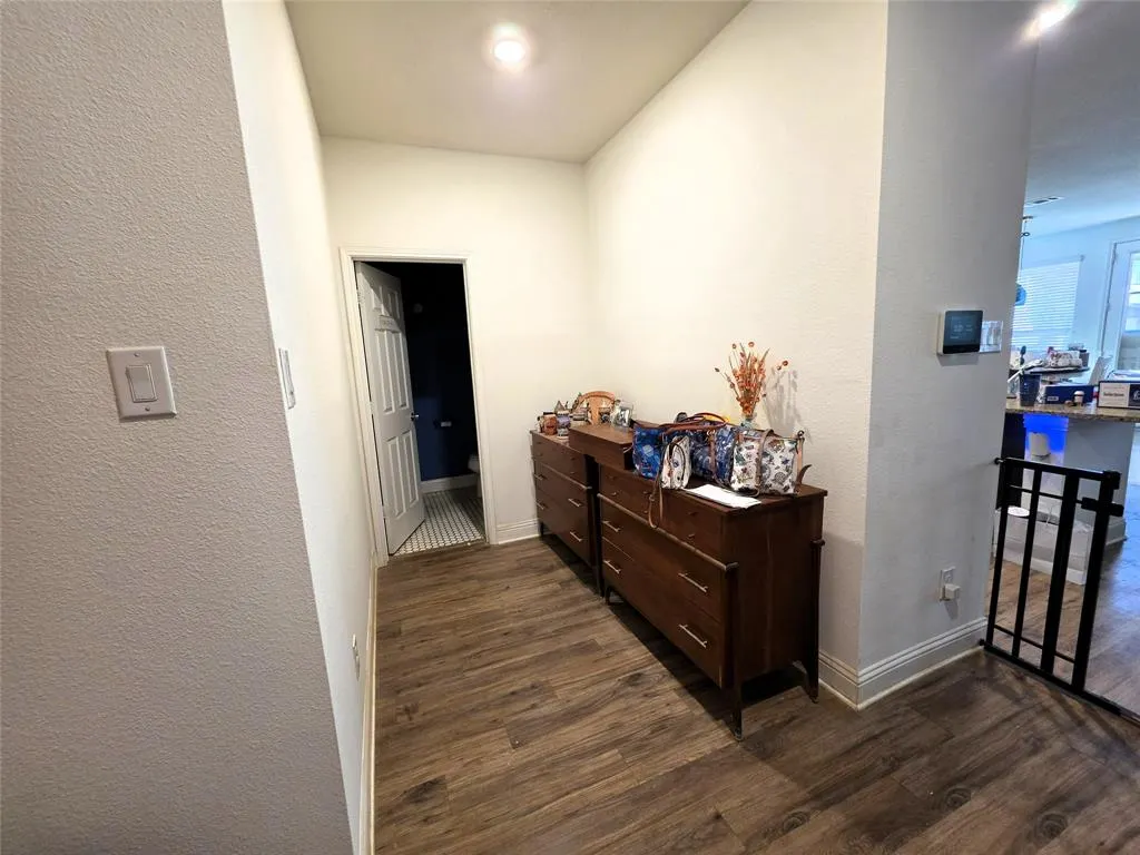 2736 Ryder Lane