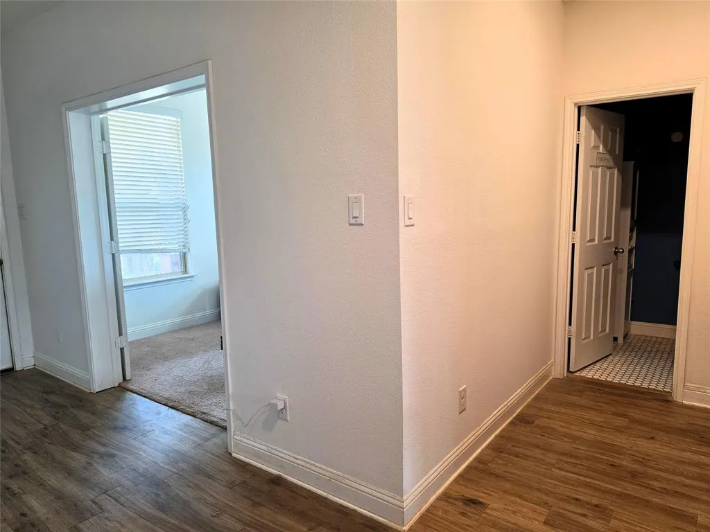 2736 Ryder Lane