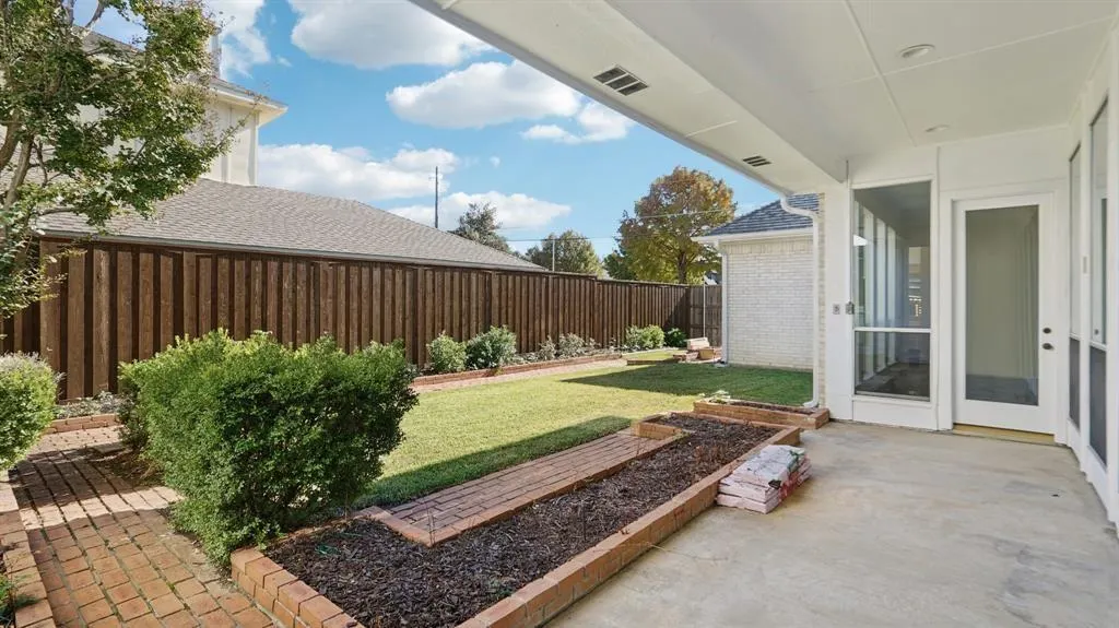 4608 Hallmark Drive