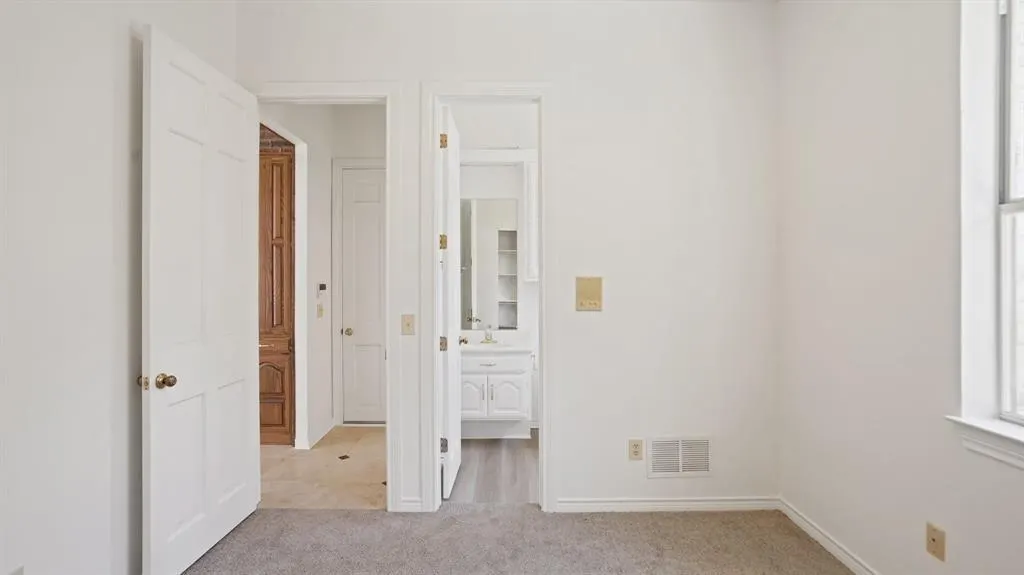 4608 Hallmark Drive