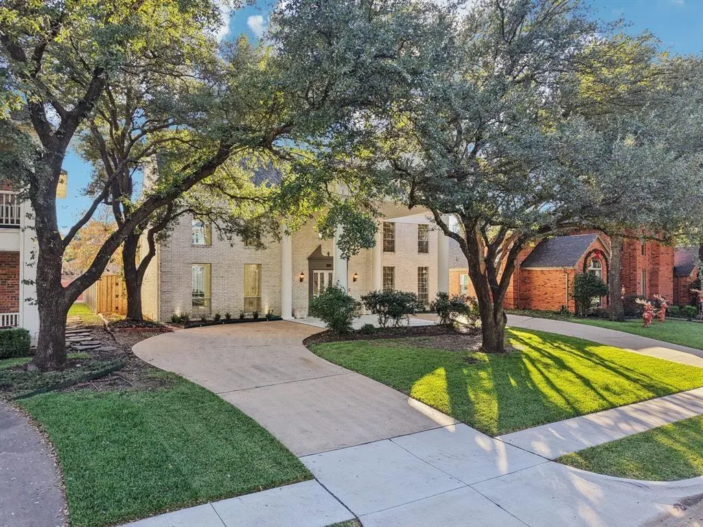 4608 Hallmark Drive