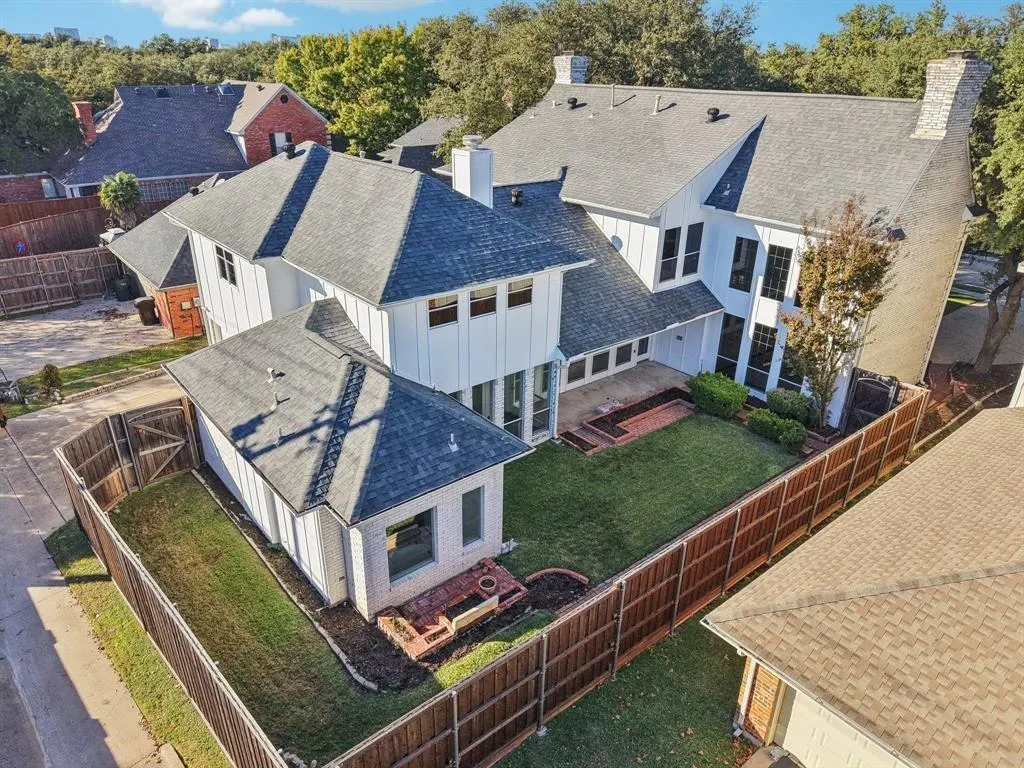 4608 Hallmark Drive