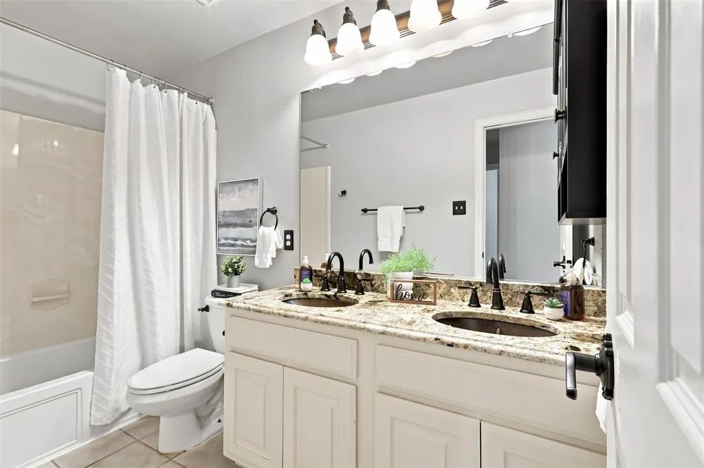 1220 Cedar Lake Drive