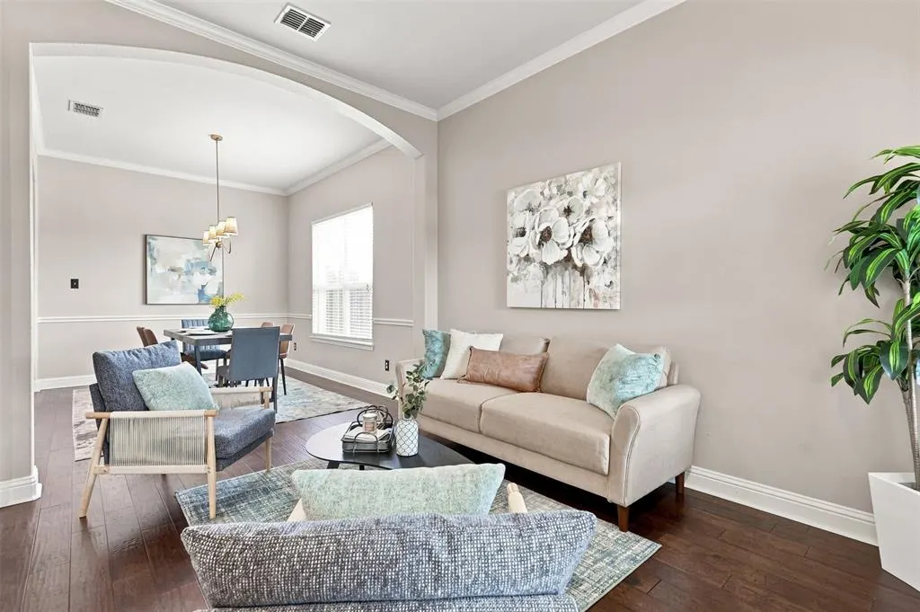 1220 Cedar Lake Drive