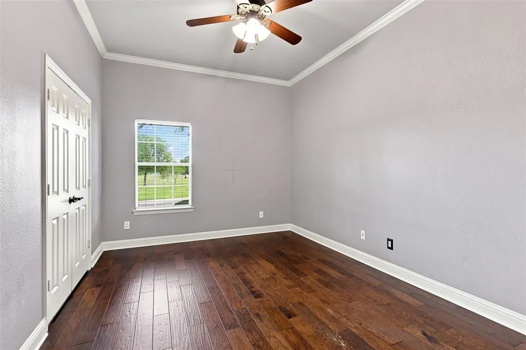 1220 Cedar Lake Drive