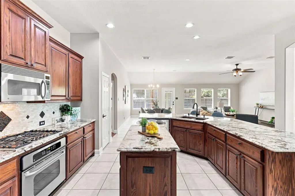 1220 Cedar Lake Drive
