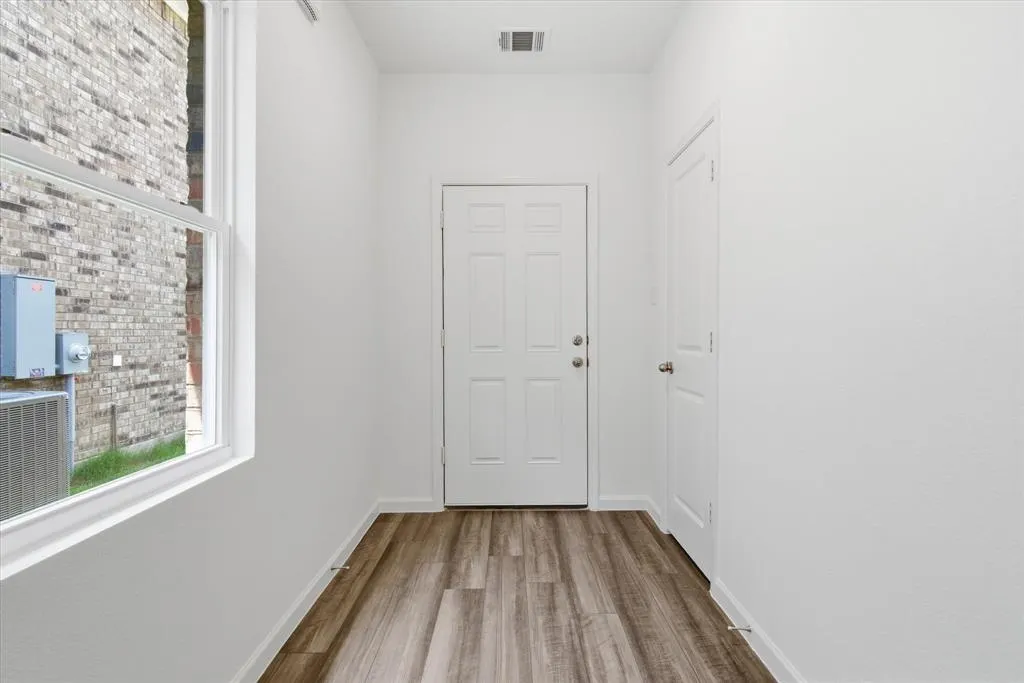 2120 Prairie Lane