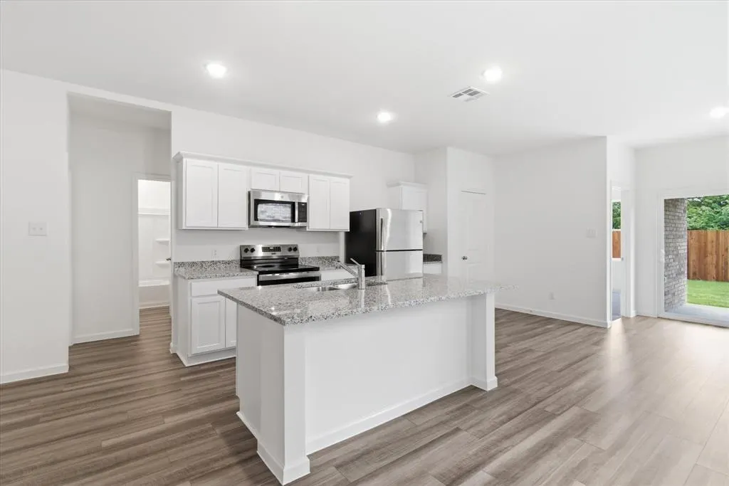 2120 Prairie Lane