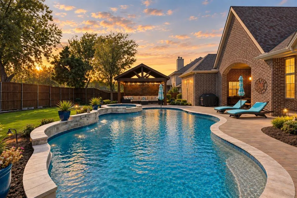 3760 Dogwood Drive