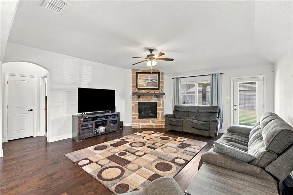 1733 Ridge Creek Lane