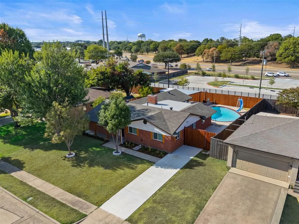 1917 Provincetown Lane