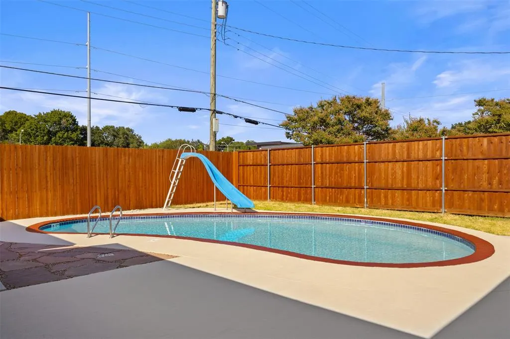 1917 Provincetown Lane