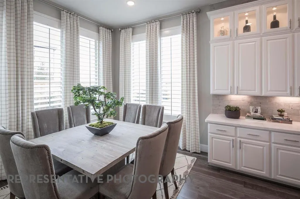 2691 Douglas Lane
