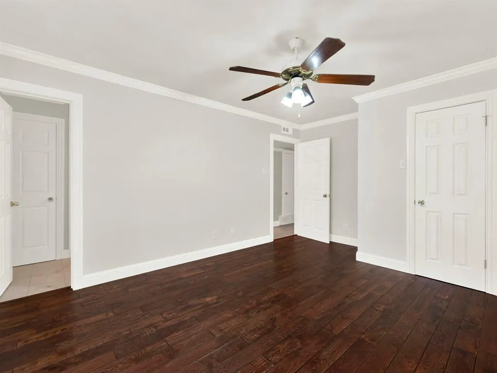 1405 Williamsburg Drive