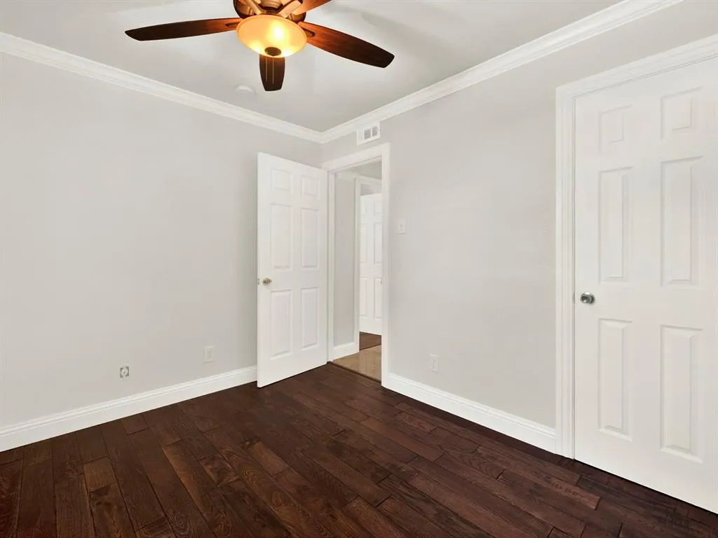 1405 Williamsburg Drive