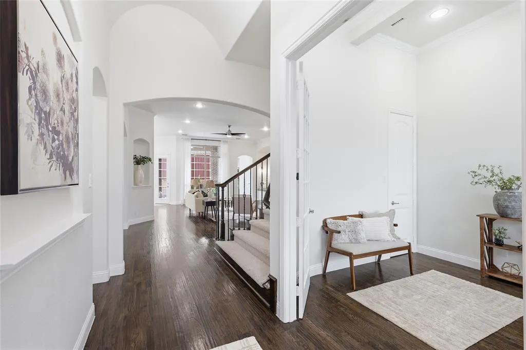 1120 Circle J Trail