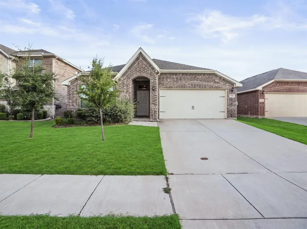3806 Dogwood Road