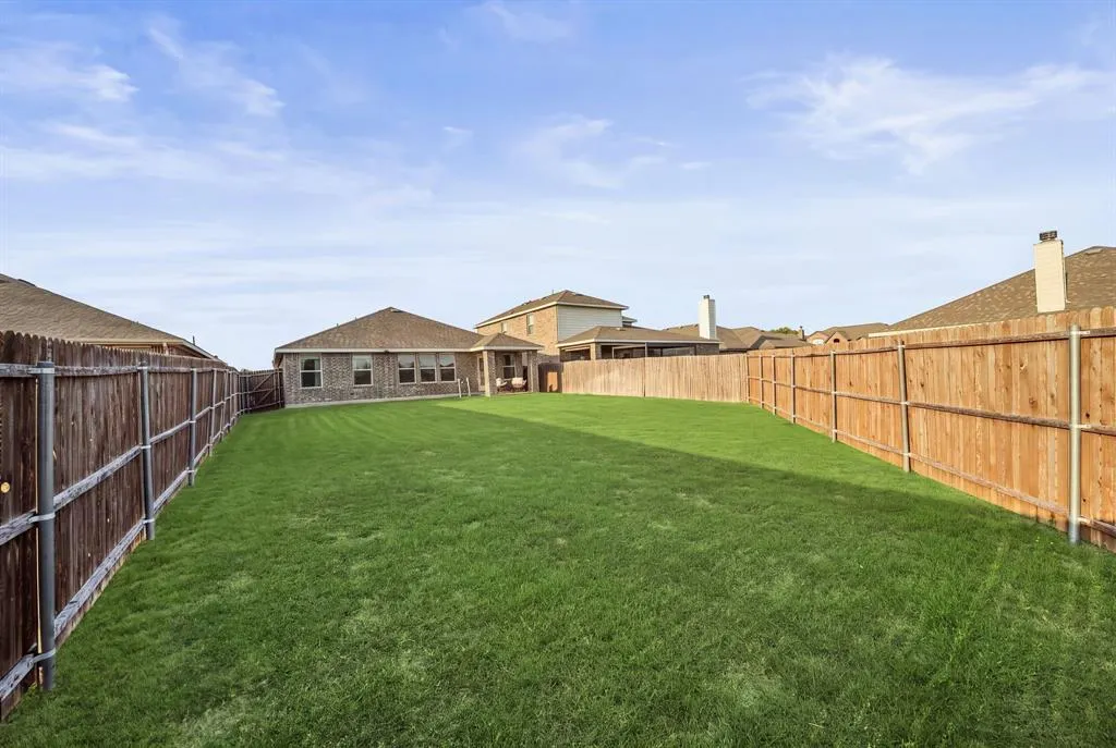 3806 Dogwood Road