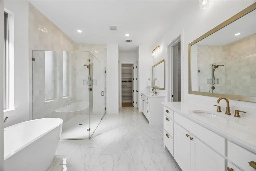3140 Barclay Lane