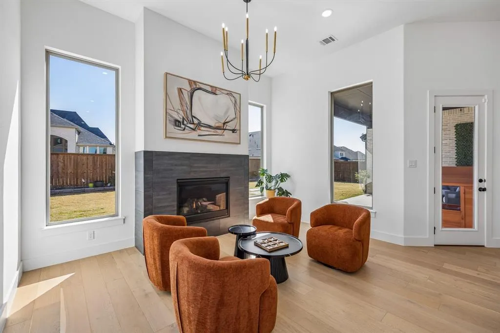 3140 Barclay Lane