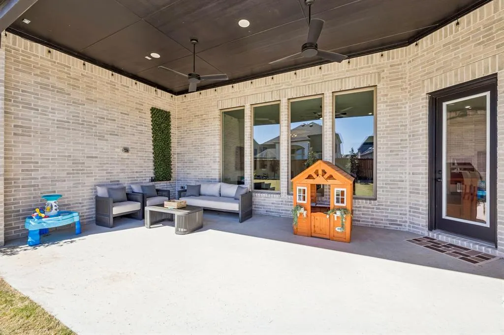 3140 Barclay Lane