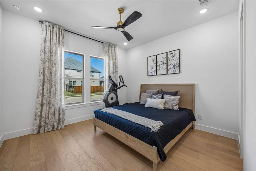 3140 Barclay Lane
