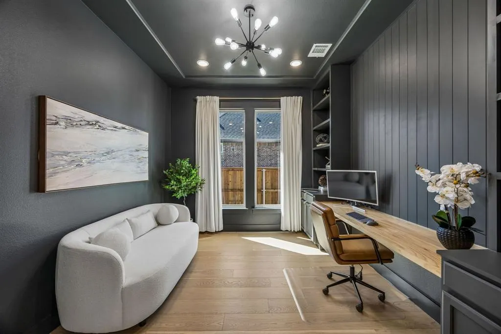 3140 Barclay Lane