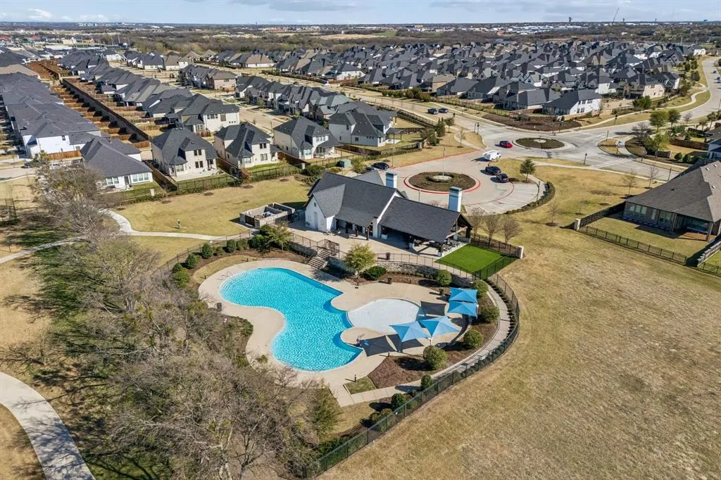 3140 Barclay Lane