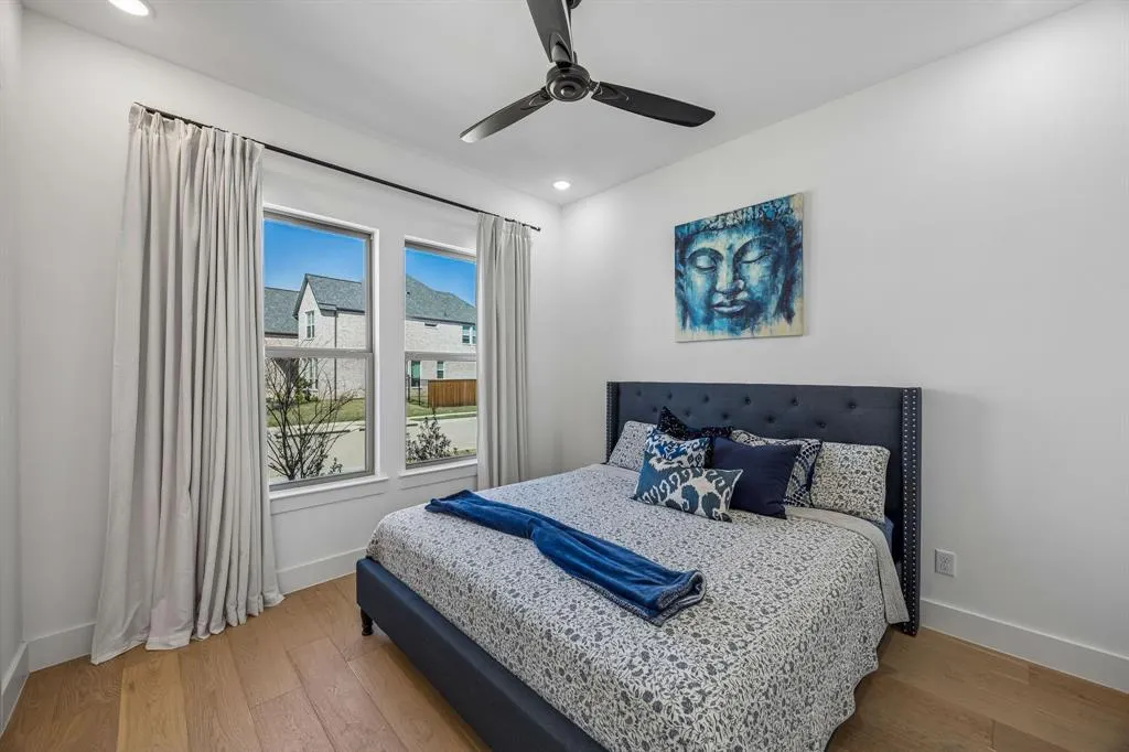 3140 Barclay Lane