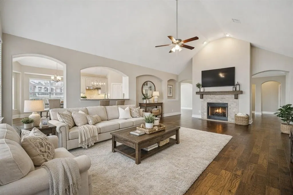850 Wind Brook Lane