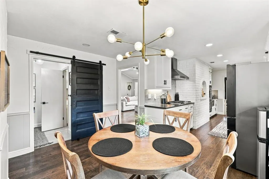 308 Canyon Valley Drive