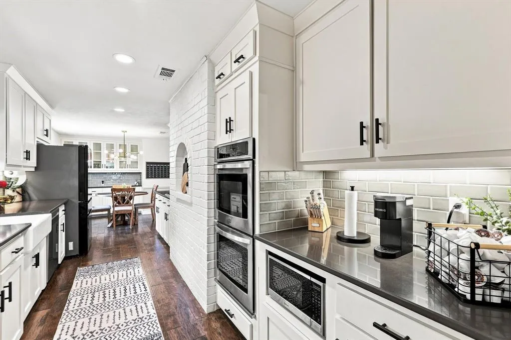 308 Canyon Valley Drive