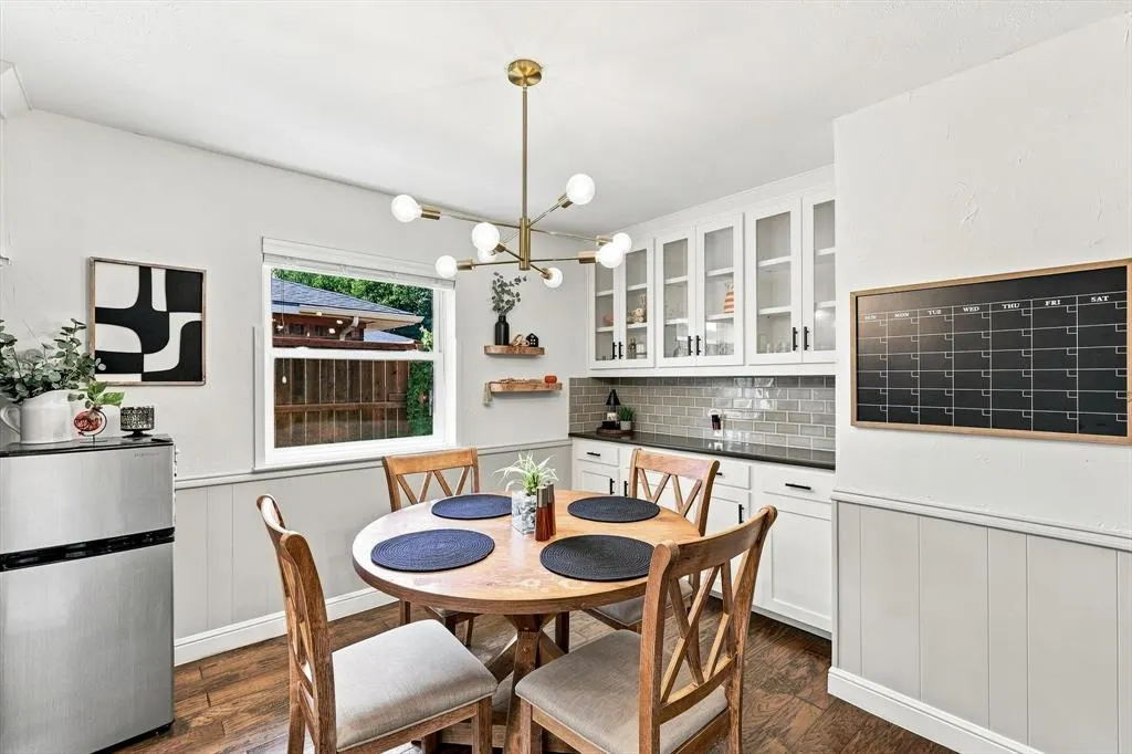 308 Canyon Valley Drive