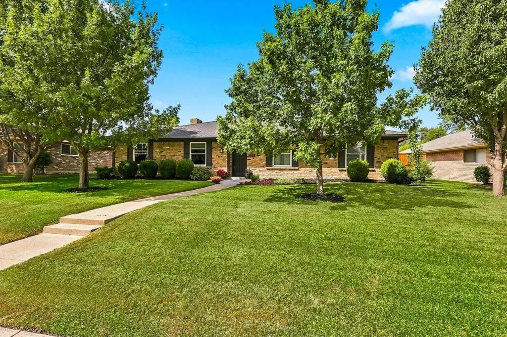 308 Canyon Valley Drive