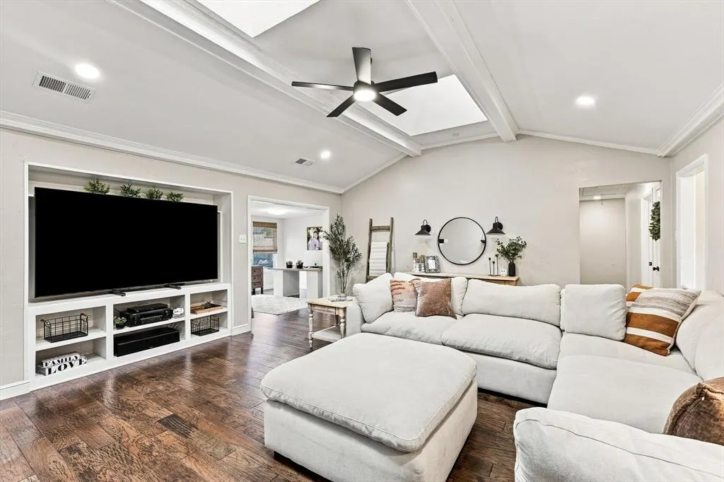 308 Canyon Valley Drive