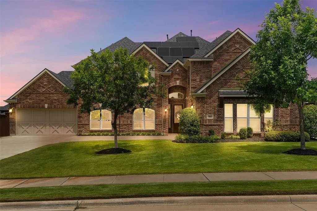 701 Featherstone Lane